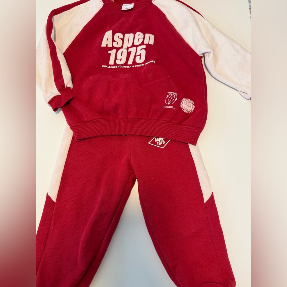Zara Kids Aspen Sweatpants Jogger Set GUC size 5T